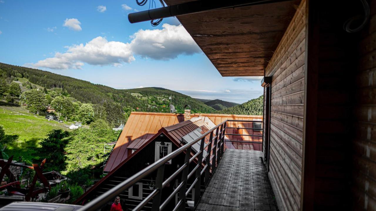 Penzion Topas Pec pod Sněžkou Zewnętrze zdjęcie