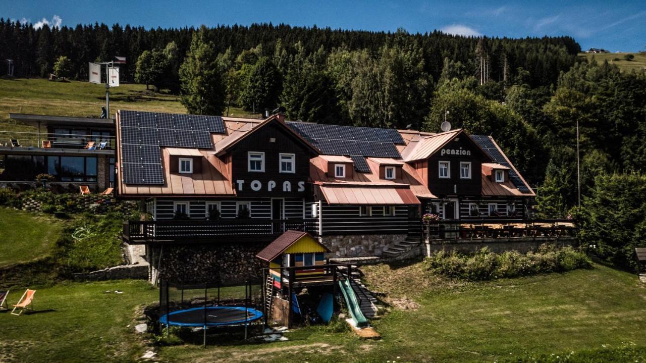 Penzion Topas Pec pod Sněžkou Zewnętrze zdjęcie